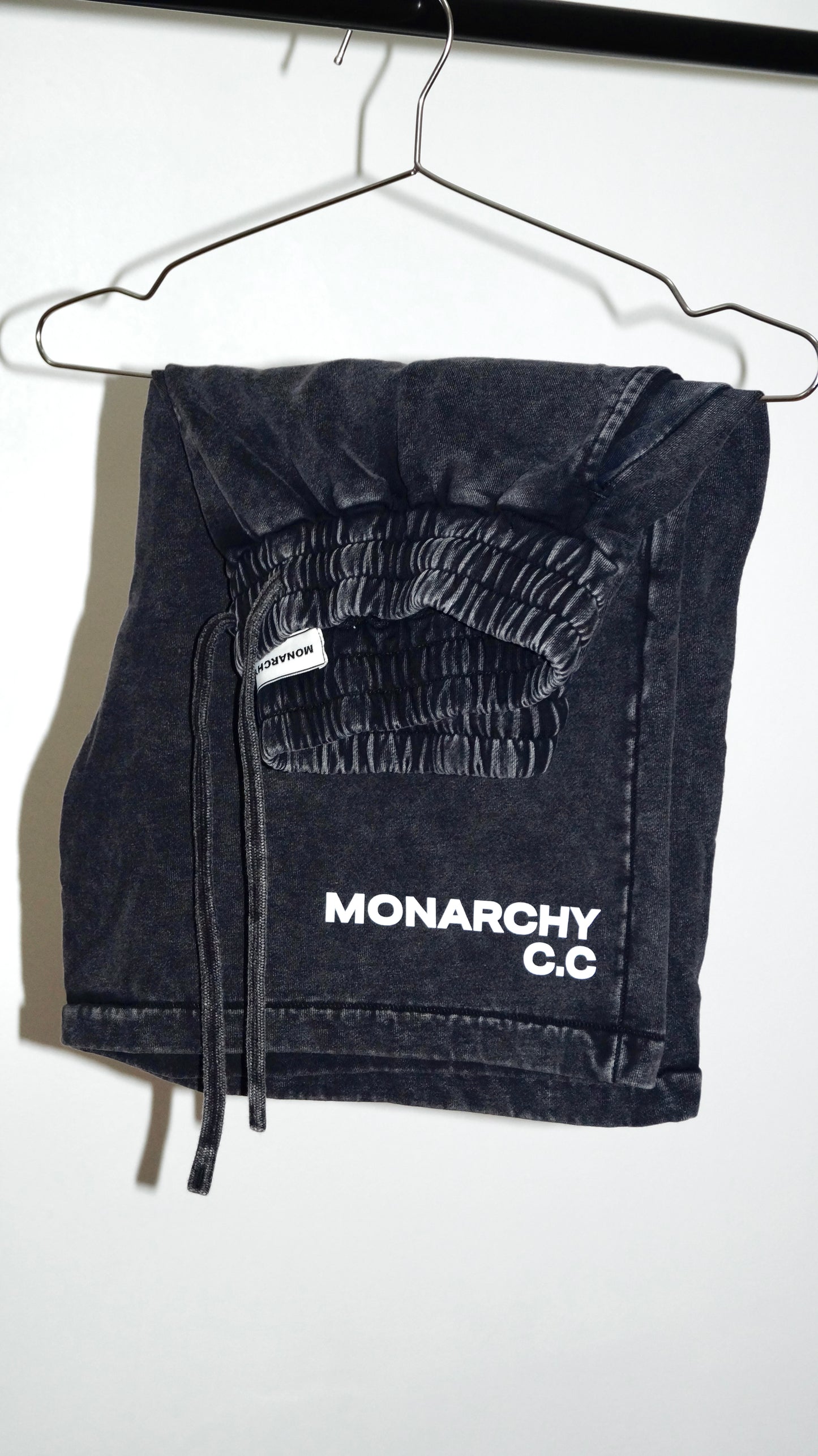 MONARCHY CC SHORT